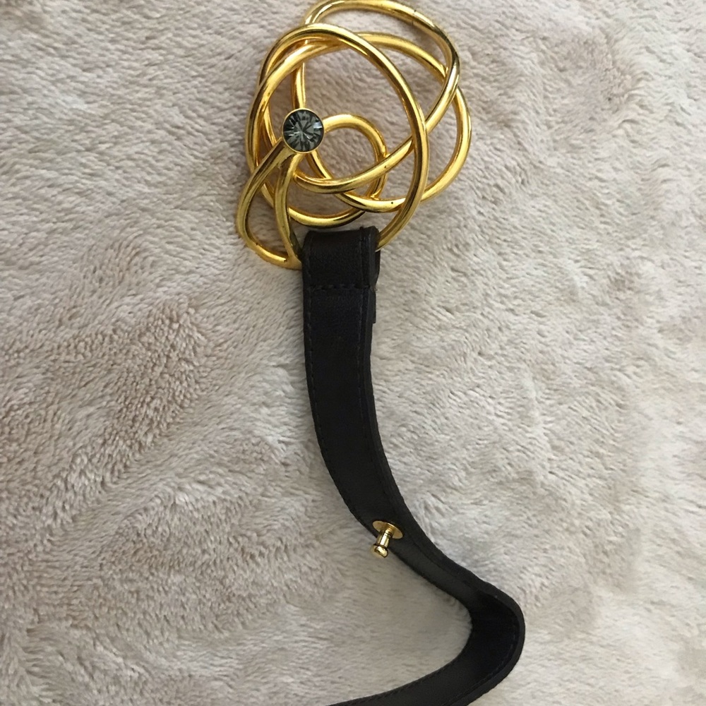 Bracelets - Picture 7 of 7